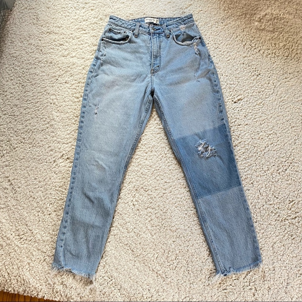 Abercrombie Curve Love High-rise Mom Jeans